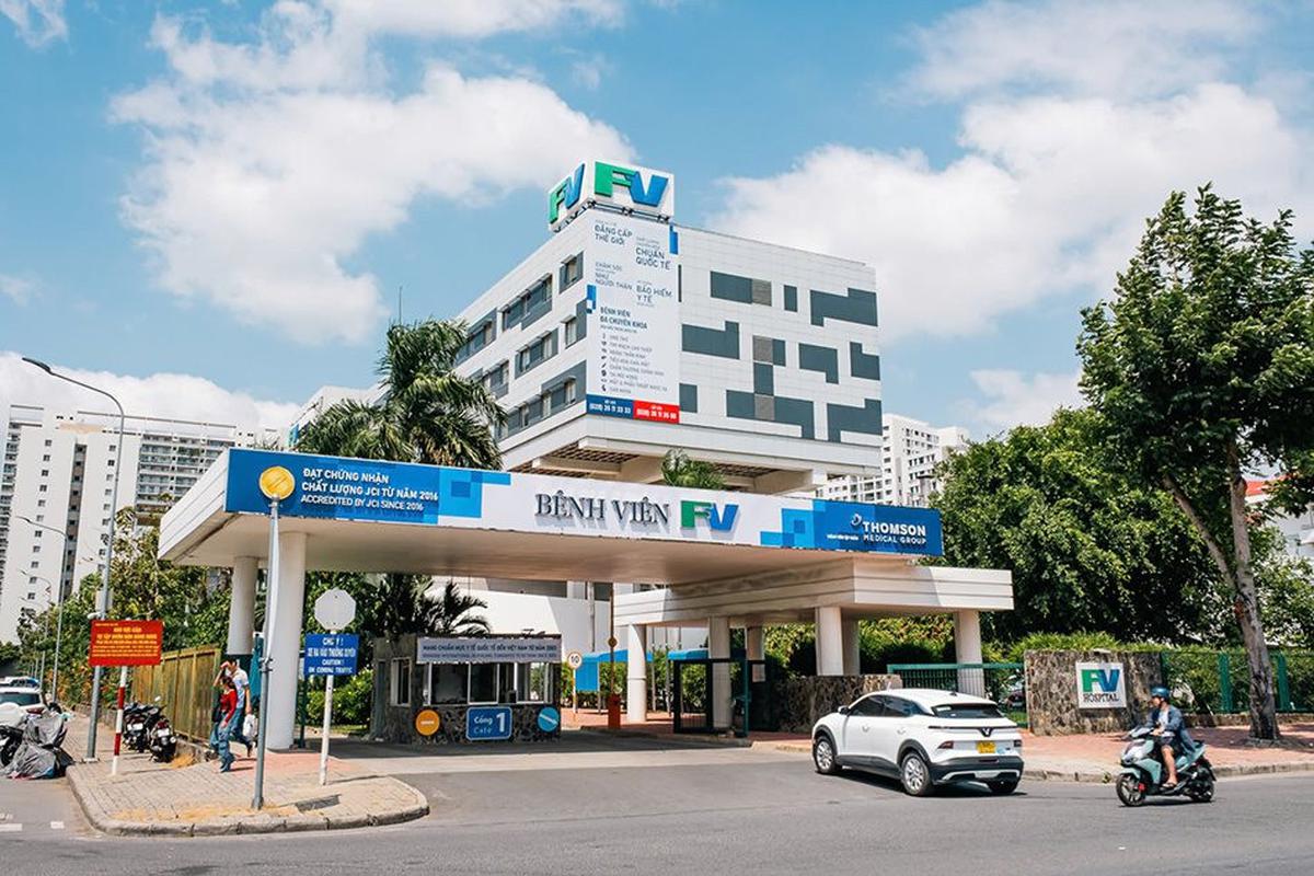 Việt Nam có 1 bệnh viện đạt doanh thu gần 1.000 tỷ đồng chỉ trong nửa năm: Từng chi gần 200 tỷ đưa công nghệ tiên tiến nhất thế giới về nước, được tạp chí Mỹ vinh danh