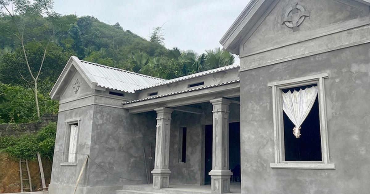 Căn nhà ở quê 6 chị em góp tiền xây cho bố mẹ: Chi phí 1,08 tỷ đồng, thành quả khiến tất cả ngỡ ngàng