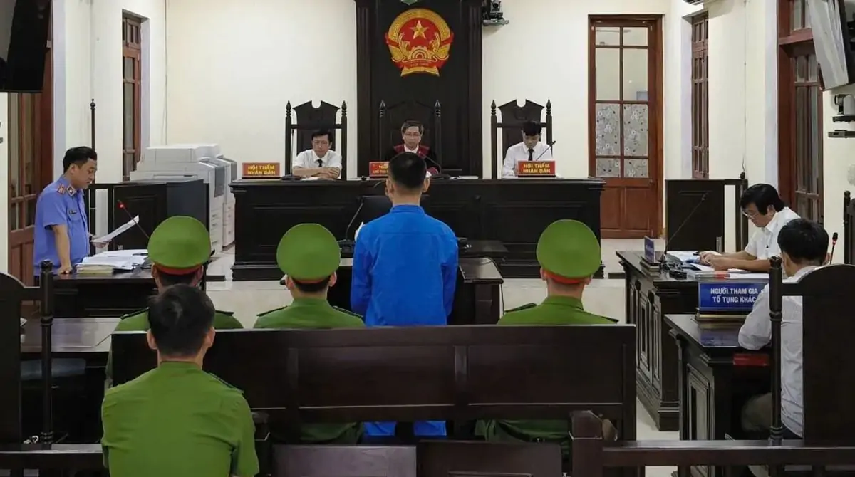 Lãnh án tù vì nhận tiền chuyển nhầm nhưng không trả