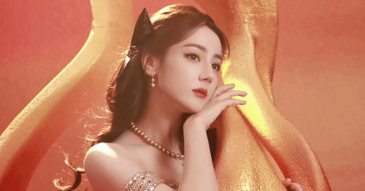 5 mỹ nhân Tân Cương đẹp nhất Cbiz: Địch Lệ Nhiệt Ba dẫn đầu, người cuối được ví như bước ra từ bích họa
