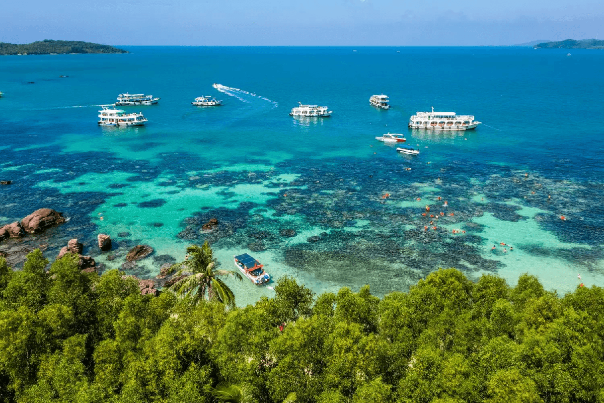 Việt Nam có 1 nơi được tạp chí Mỹ đánh giá đẹp hơn cả Maldives và Bali, được hàng loạt “ông lớn” Sun Group, Vingroup, BIM Group... chọn làm điểm đến