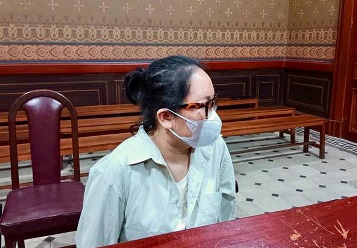 Tuyên án chung thân thầy bói Phan Thị Thu Trang SN 1989