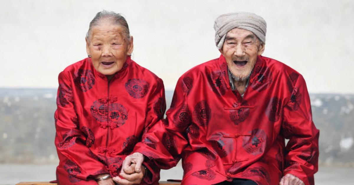 Ngôi làng có 672 cụ già hơn 100 tuổi, bí quyết sống thọ từ chính mảnh đất đặc biệt đang sinh sống