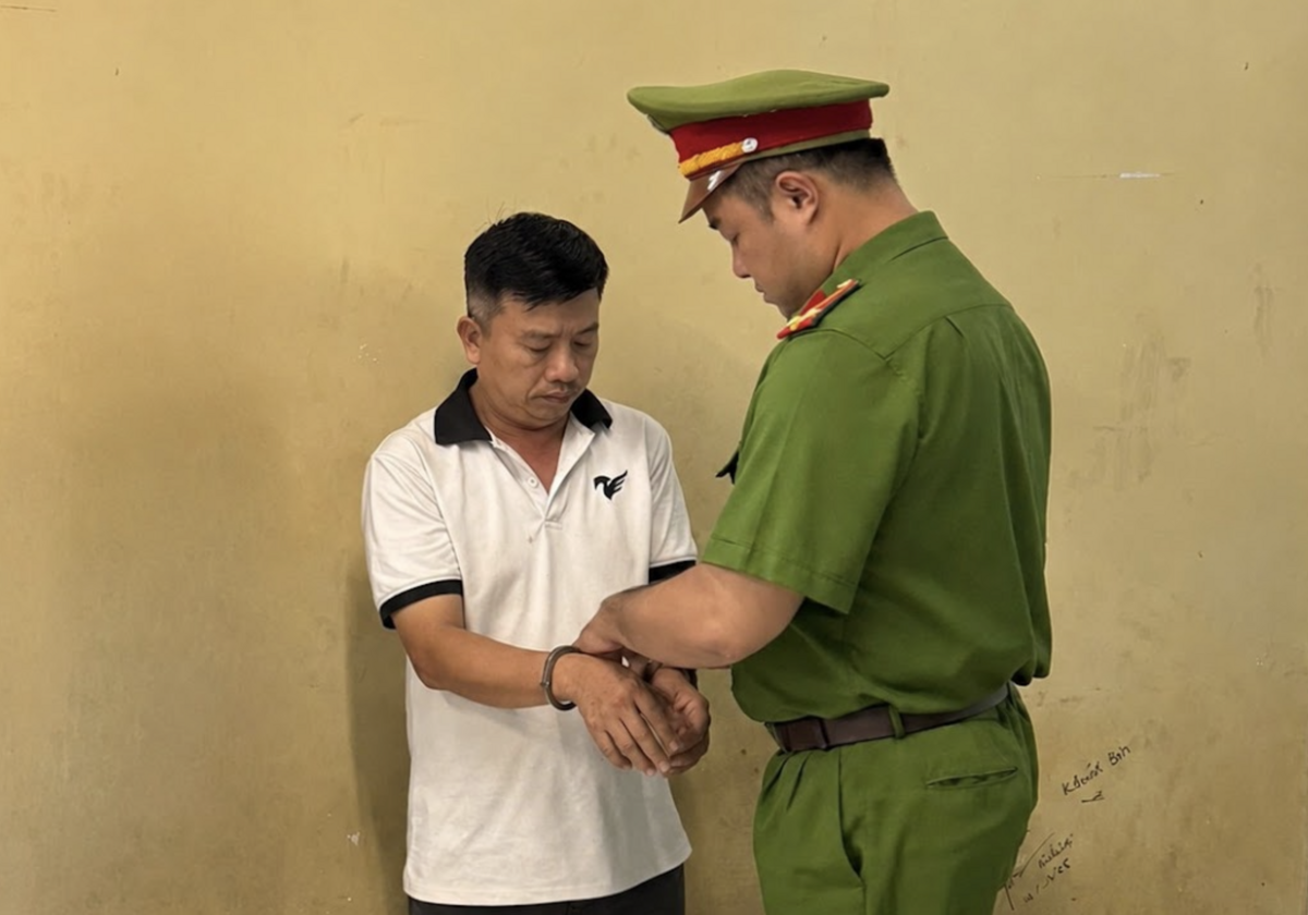 Bắt nguyên Trưởng ban quản lý chung cư ở TP.HCM lừa bán căn hộ tái định cư