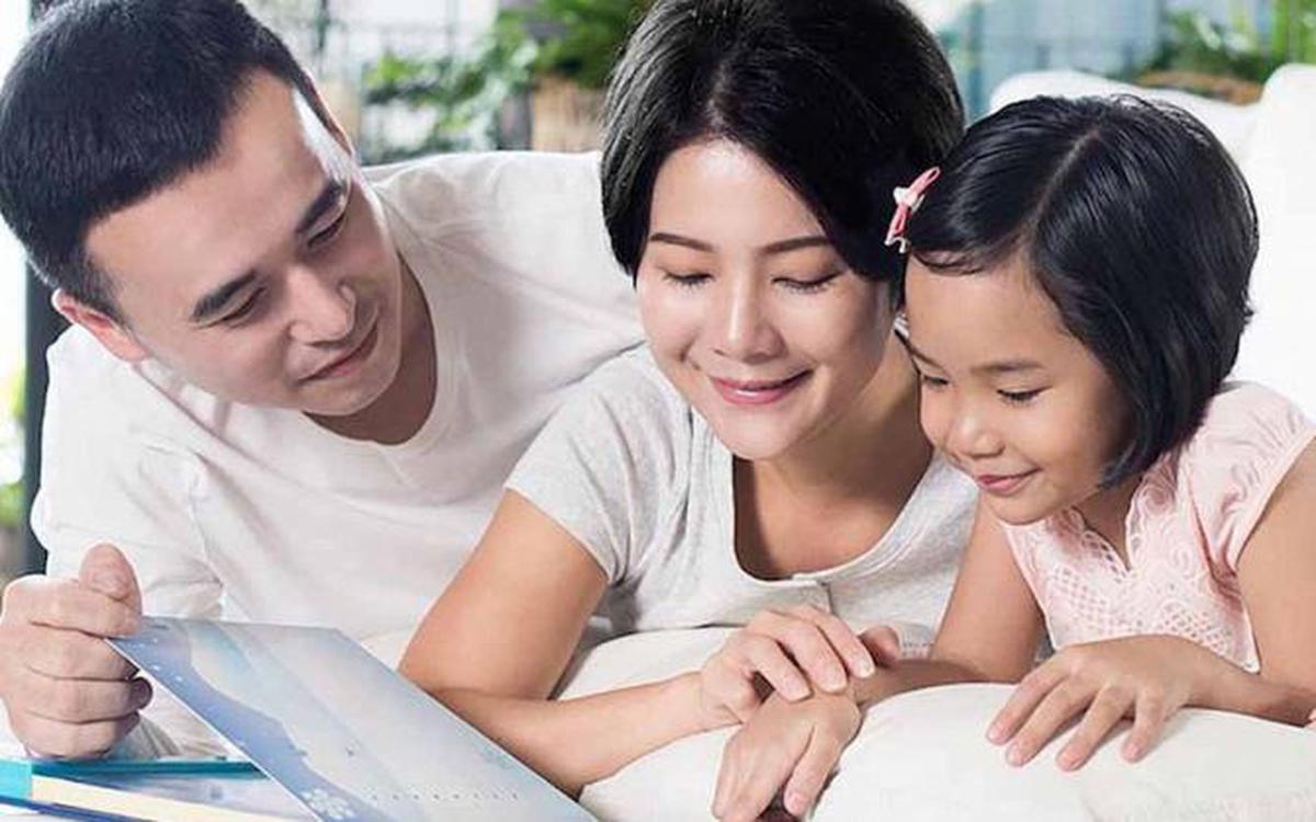 Các nhà khoa học đã phát hiện ra: Bố và mẹ ai nuôi dạy con thông minh hơn và cụ thể thông minh như thế nào!