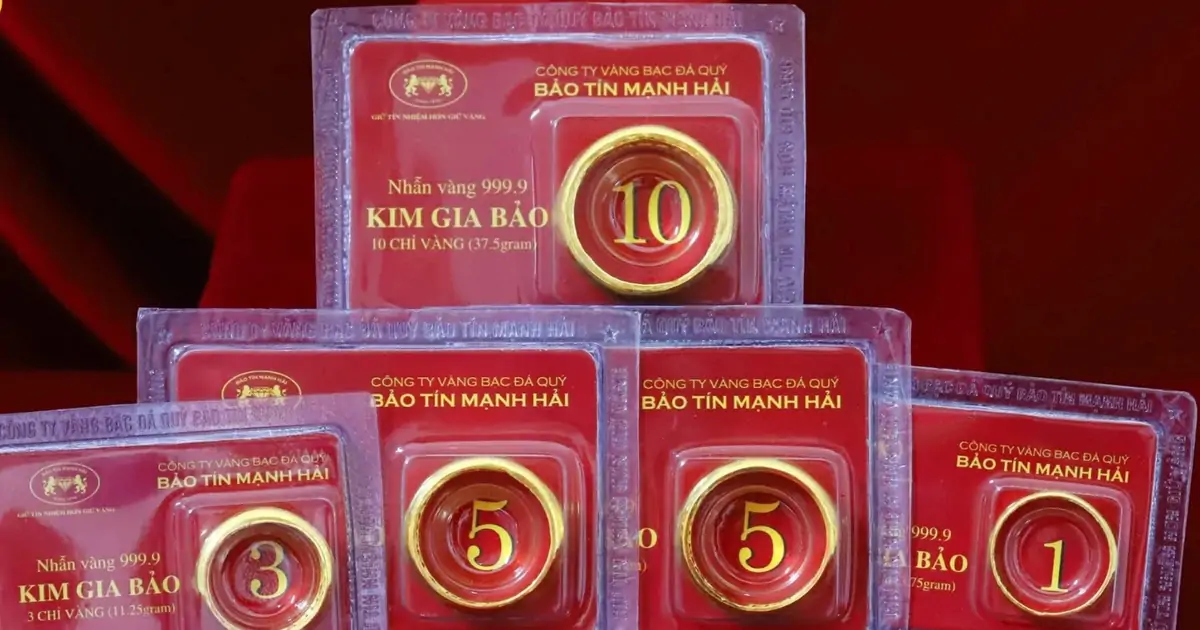 Giá vàng SJC tại Bảo Tín Mạnh Hải, Mi Hồng ngày 9/8 có sự chênh lệch