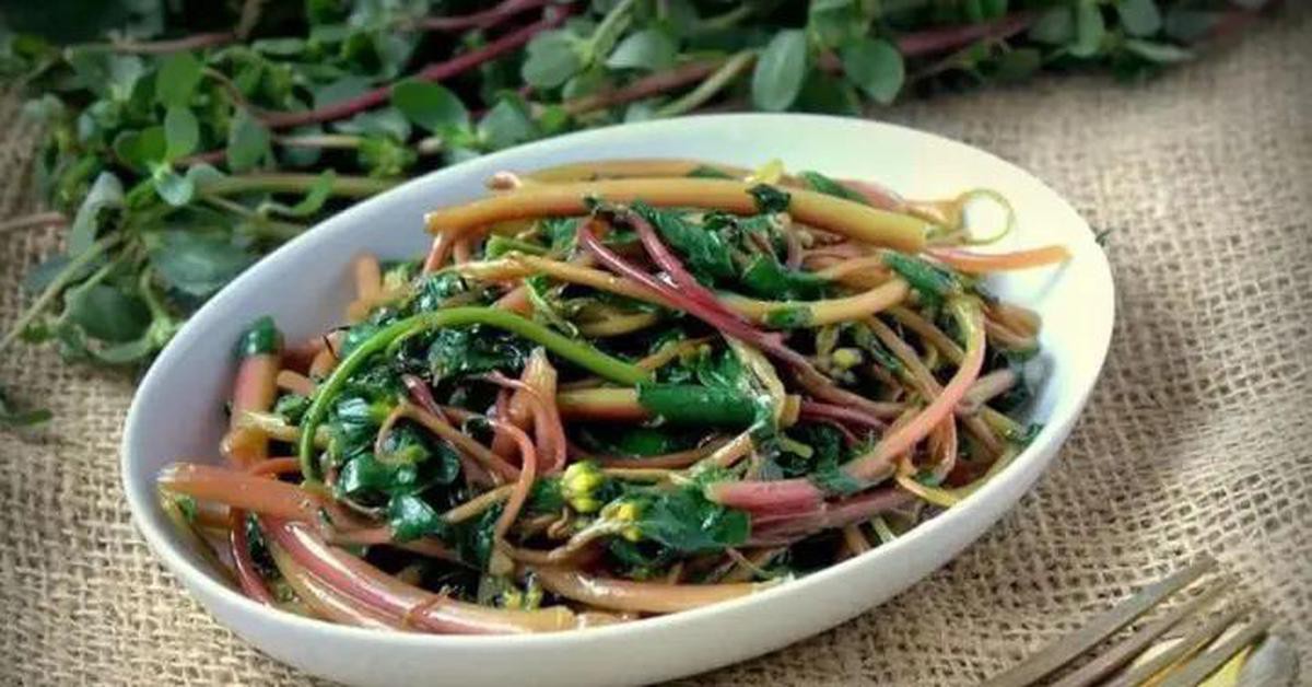 3 loại rau được ví "bổ như sâm": Loại đầu tiên mọc dại đầy đường