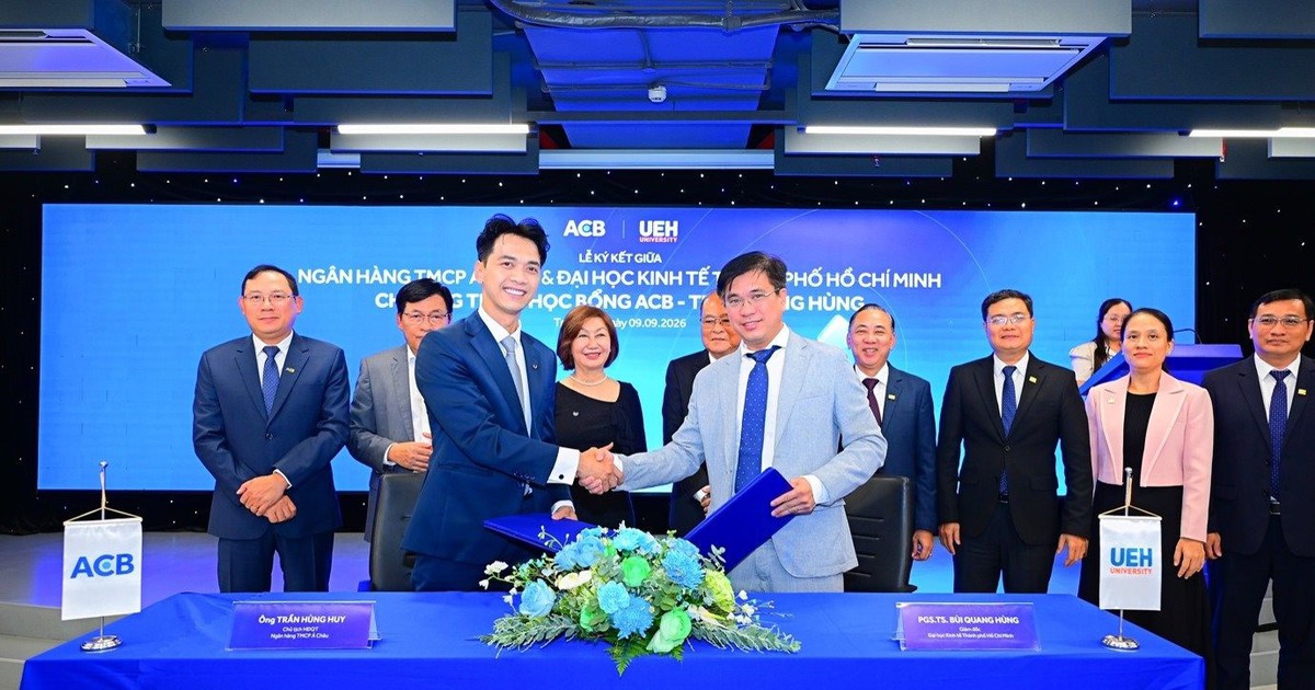 ACB và UEH mở đầu hành trình Học bổng ACB – Trần Mộng Hùng: Tiếp nối niềm tin vào con người