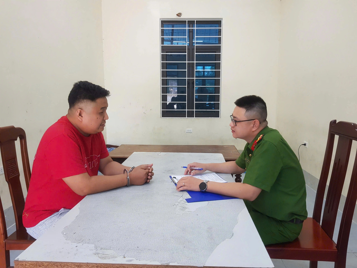 Hàng loạt tổ công tác toả đi các tỉnh thành, bắt Đỗ Hoàng Phương SN 1989, tịch thu nhiều sổ đỏ, sổ hồng giả
