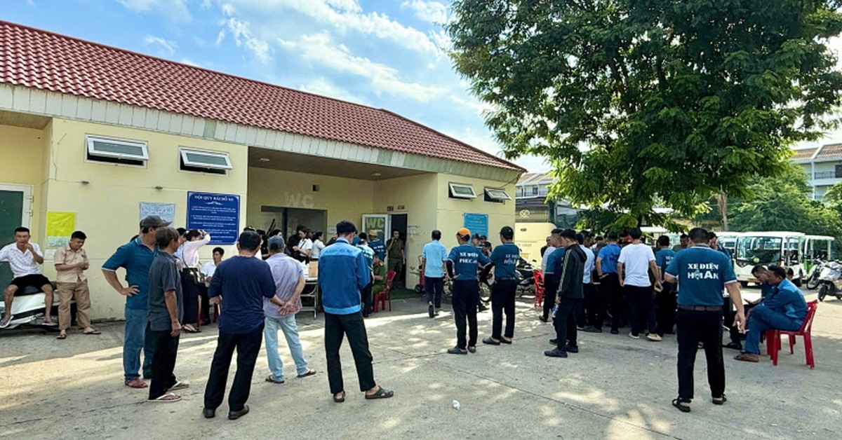 Công an kiểm tra hàng loạt nhân viên, lái xe công ty xe điện