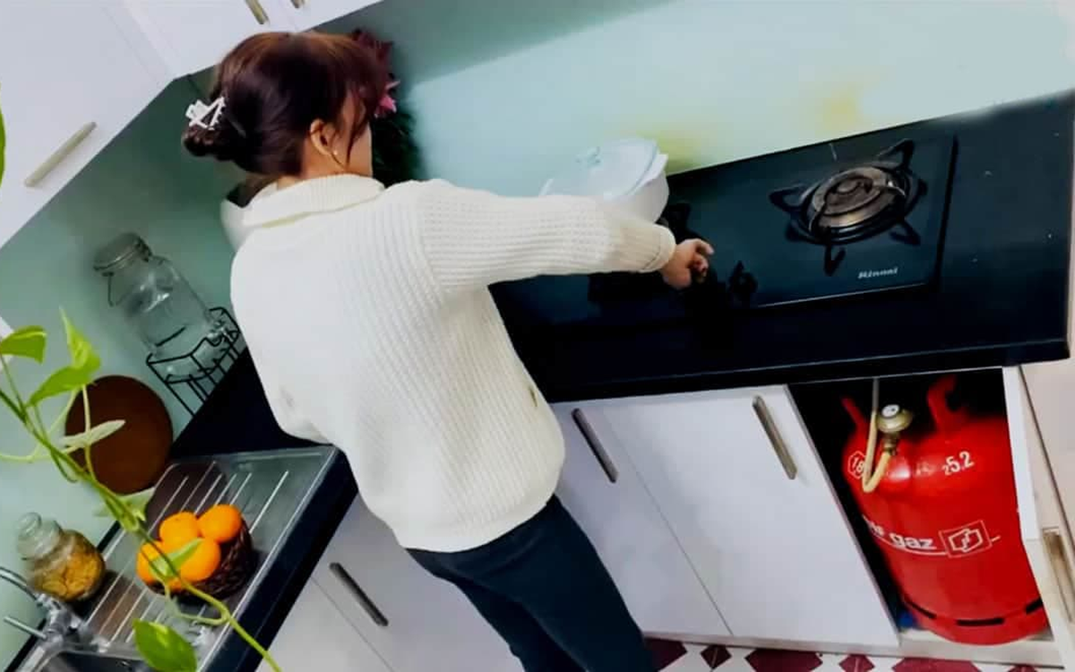 Lời khuyên cho những gia đình đang đặt bình gas ngay dưới bếp gas