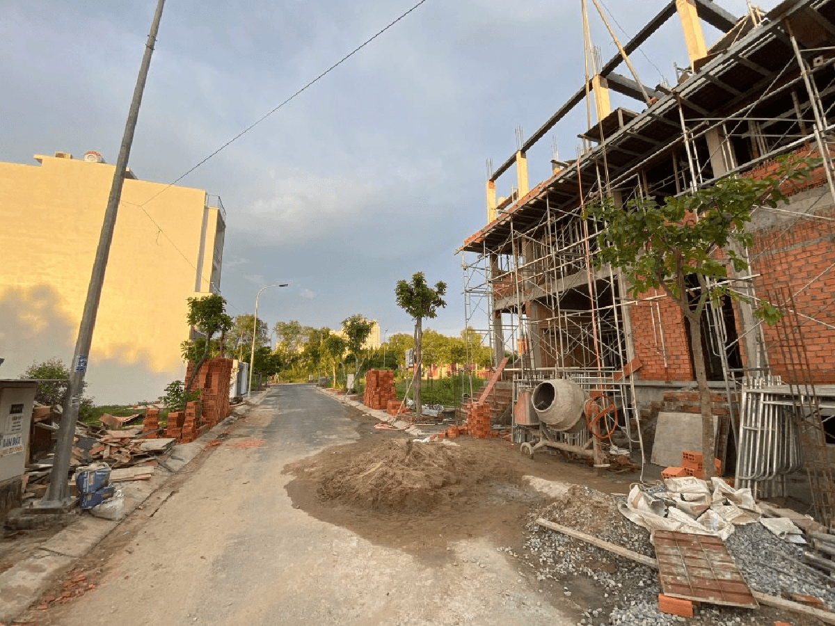 Những loại công trình được miễn giấy phép xây dựng người dân cần biết: Có nhà cấp 4, nhà ở riêng lẻ dưới 7 tầng với tổng diện tích sàn dưới 500 m2