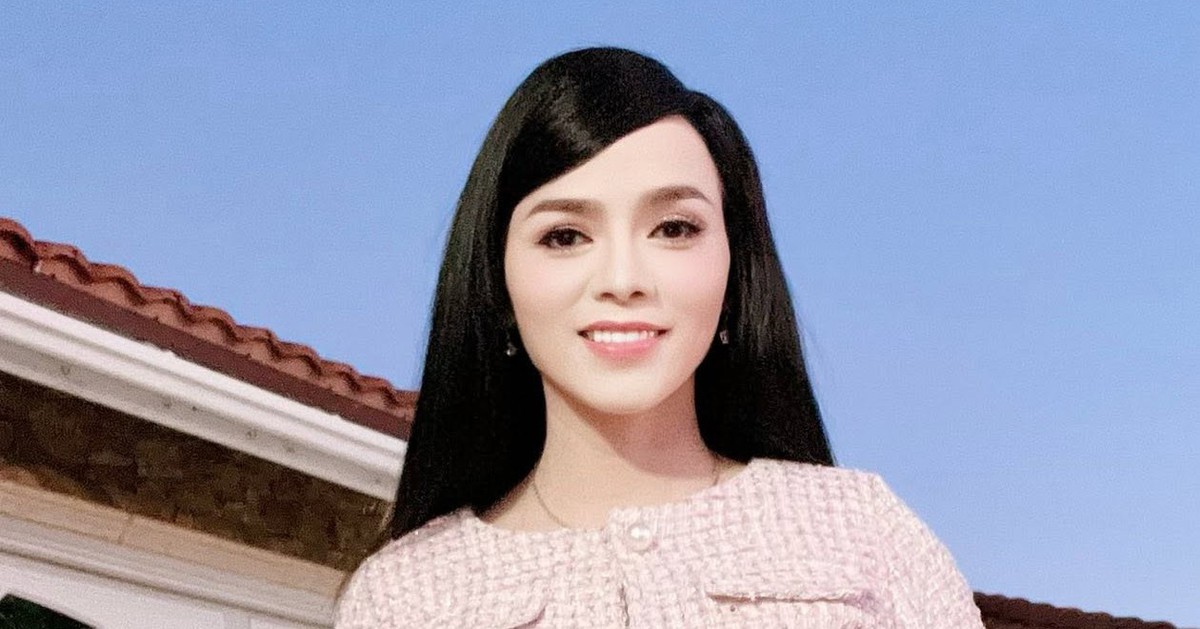 Nữ ca sĩ 45 tuổi chưa chồng: "Tôi nói chuyện này ra để ai đến với tôi thì không lặp lại"