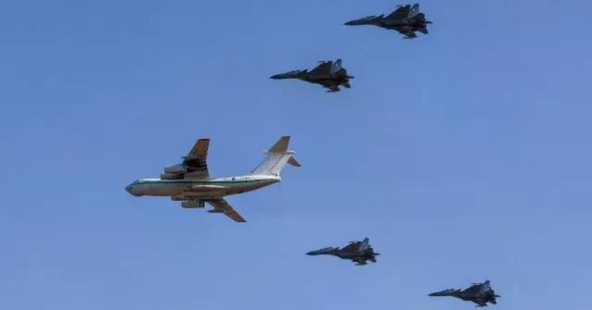 Sự xuất hiện của Su-30MKA khiến phương Tây không thể can thiệp vào Niger