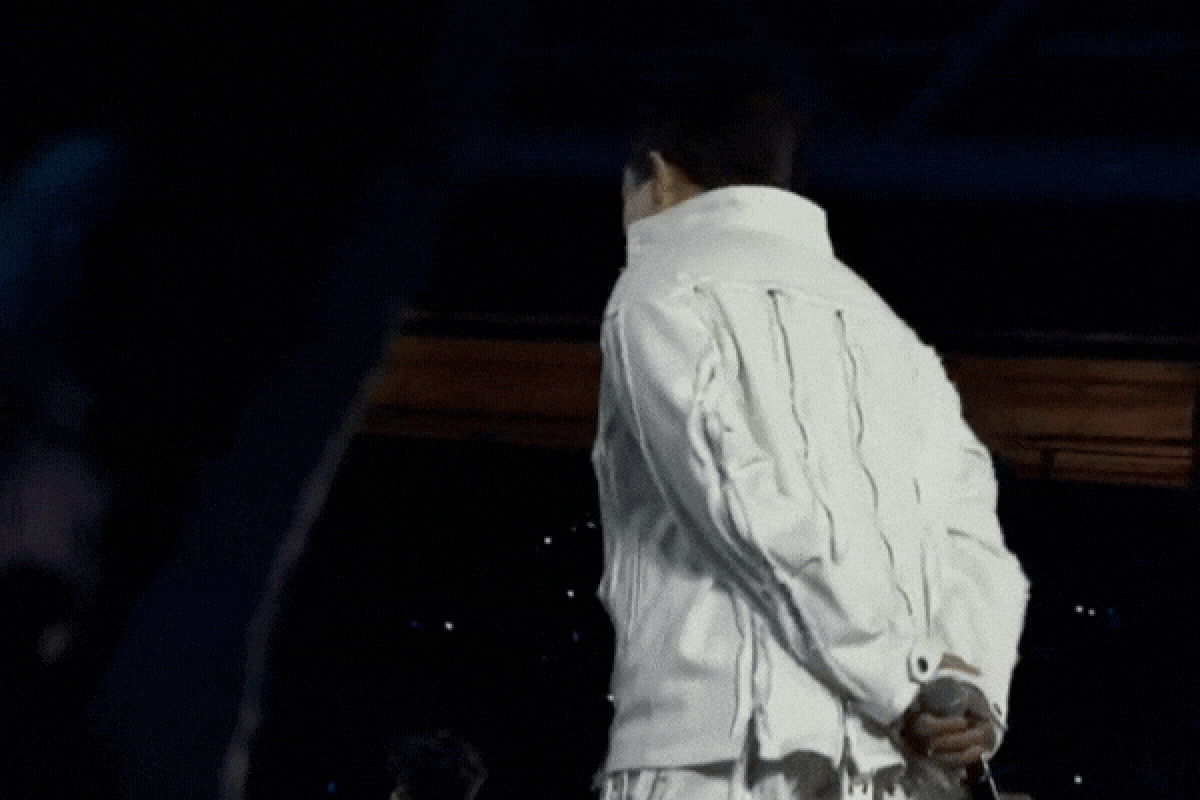 Nam diễn viên Việt duy nhất đóng liên tiếp 8 phim trăm tỷ: Tài năng đỉnh cao chấp mọi scandal, muốn đứt chuỗi cũng khó