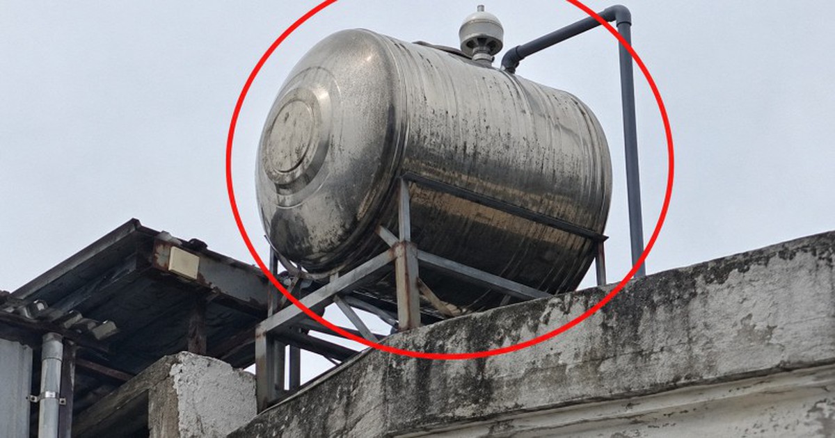 5 lời khuyên cho những gia đình lâu ngày chưa kiểm tra bồn nước trên mái nhà