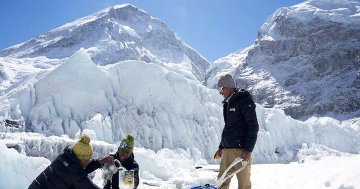 Băng tan ở Himalaya đe dọa nguồn nước của hàng trăm triệu người