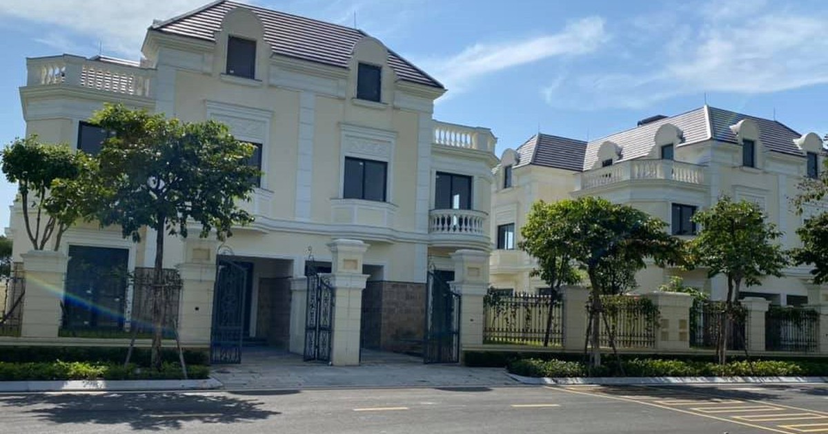 Đề xuất mở tài khoản bảo đảm 5% tiền làm sổ hồng: Lợi cho chủ đầu tư, người mua nhà vẫn "cầm đằng lưỡi"