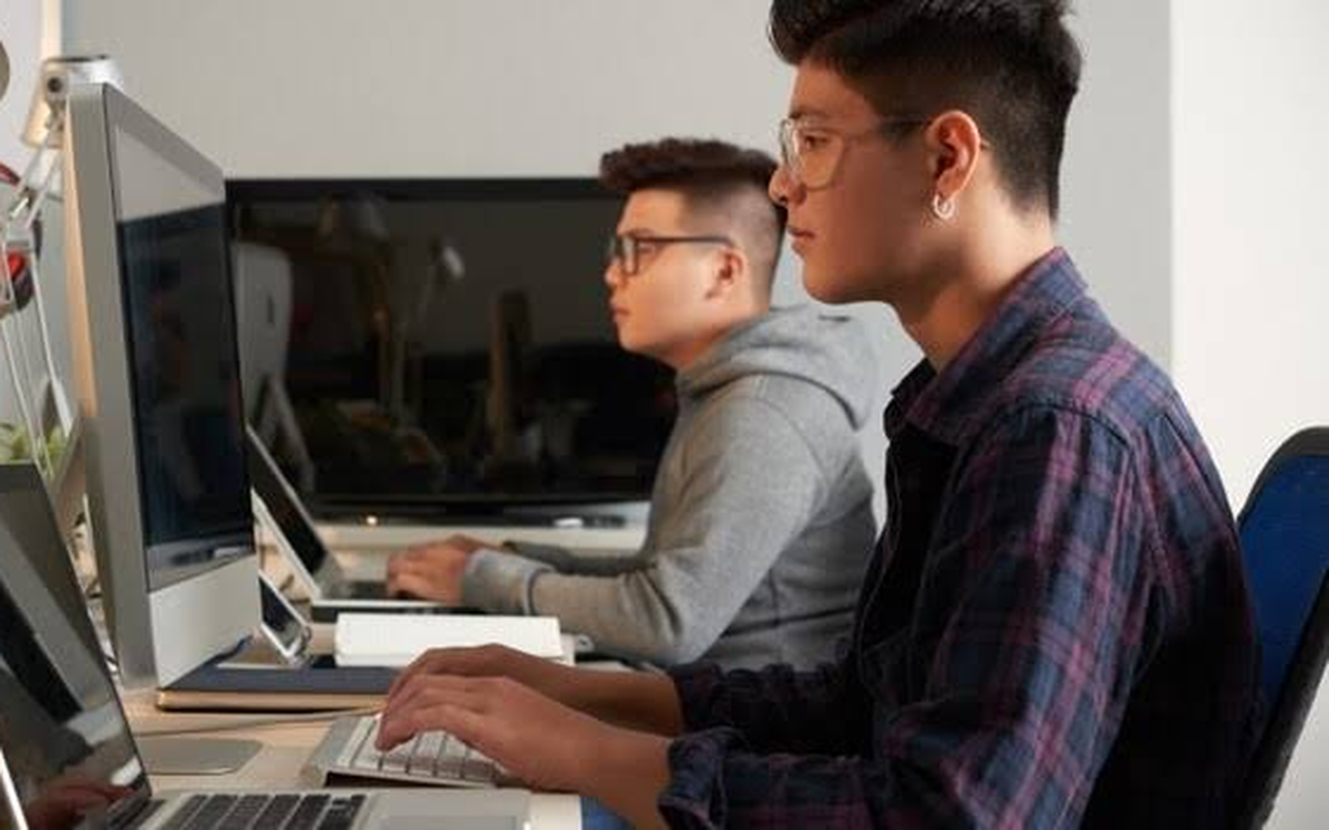 Phát hiện 1 kỹ sư cấp cao làm 10 năm ở Big Tech bị sa thải, rời thủ đô về làm giáo viên với mức lương chỉ bằng 1/10