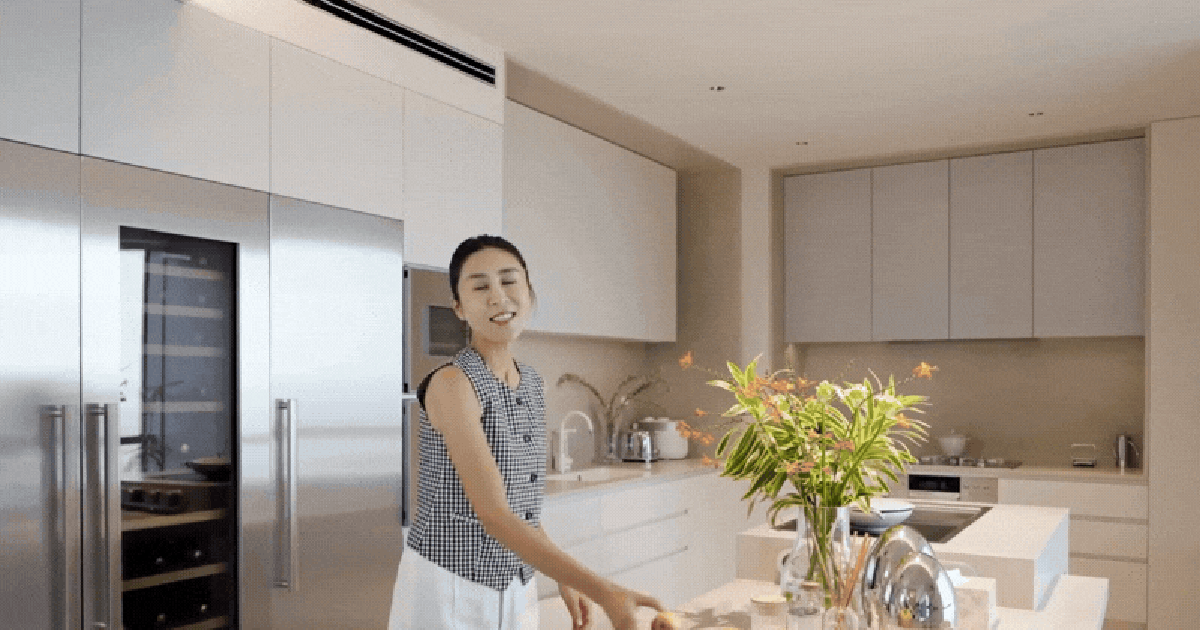 "Ngôi nhà trong mơ" rộng 400m2 ven biển đẹp tinh tế như bảo tàng nghệ thuật