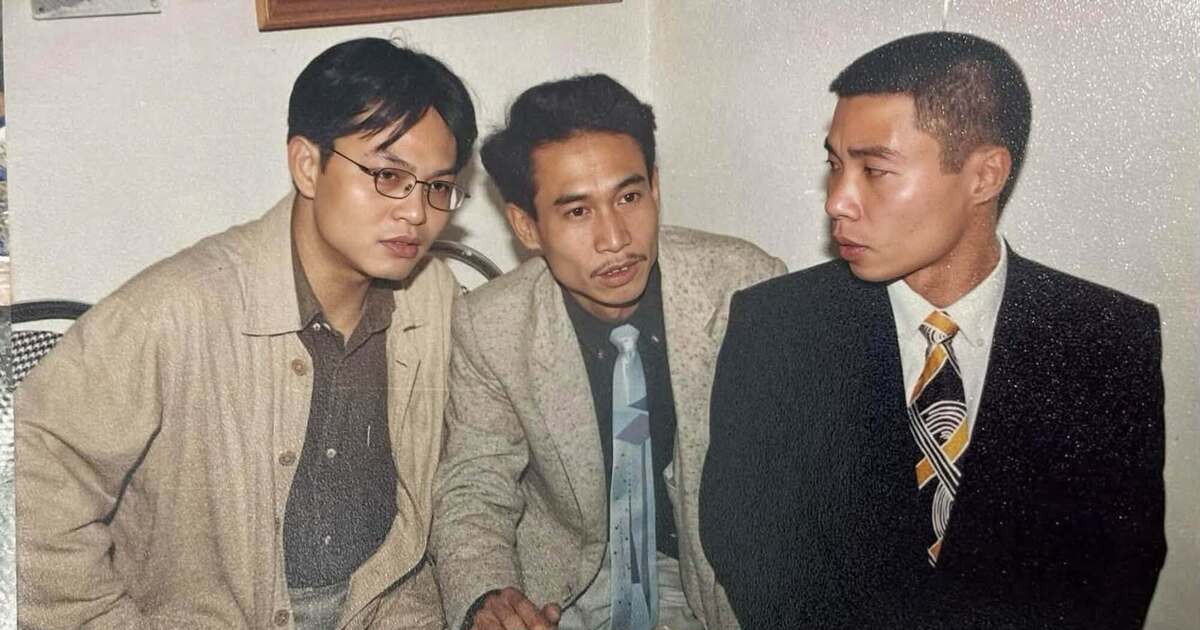 Tình bạn thân thiết từ thời sinh viên của NSND Công Lý và NSND Trung Hiếu