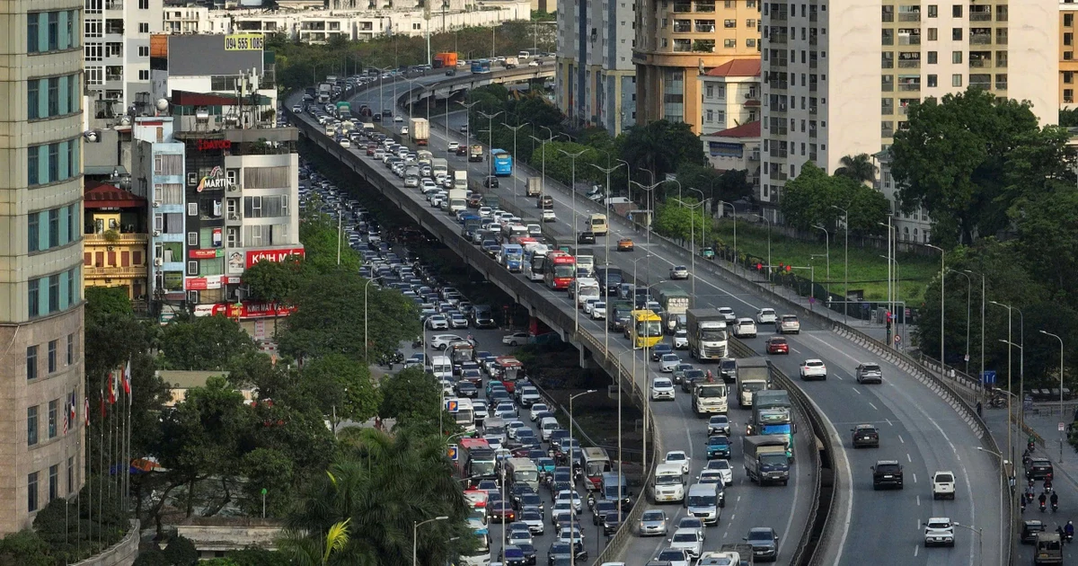 Hà Nội: Đề xuất bỏ làn dừng xe khẩn cấp trên Vành đai 3