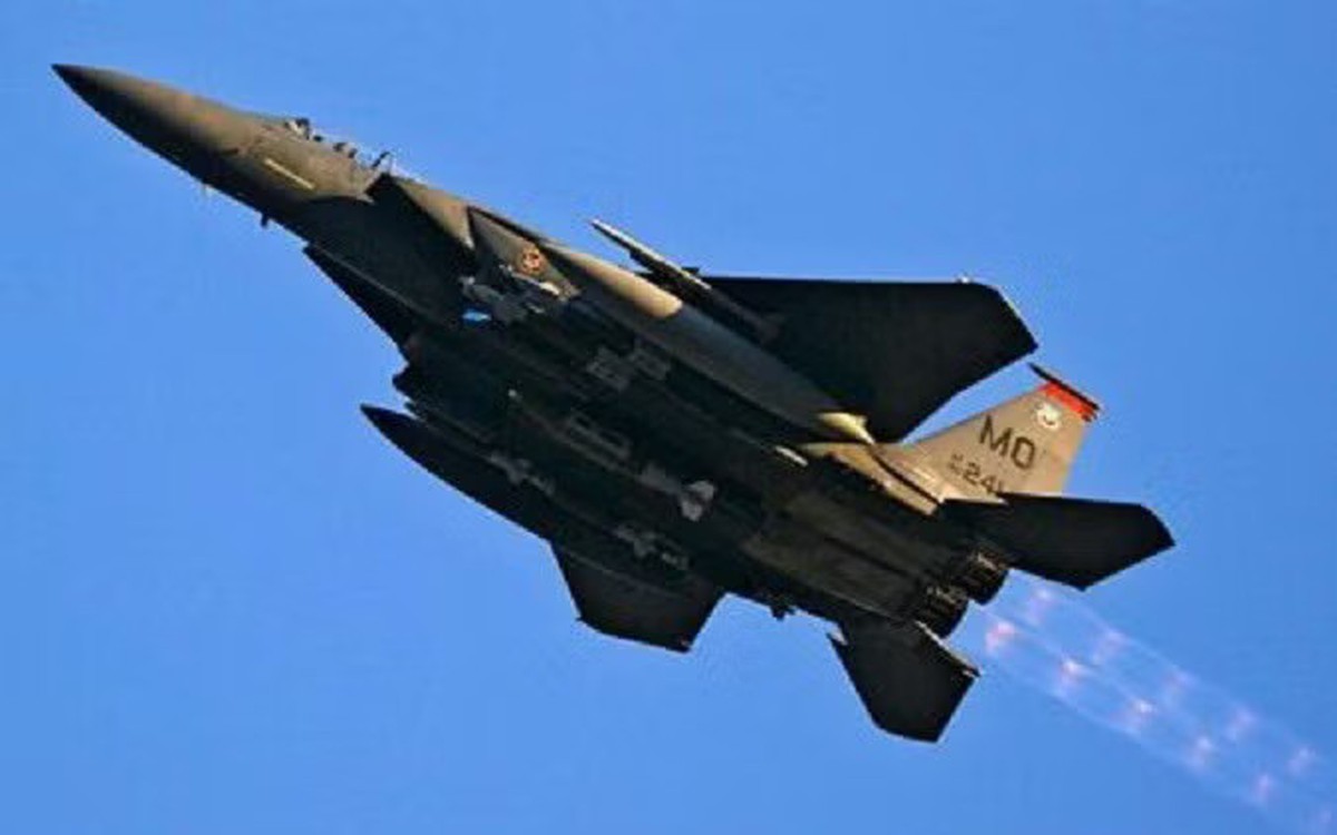 Houthi tuyên bố bắn hạ chiến đấu cơ F-15 của Saudi Arabia trên bầu trời Yemen