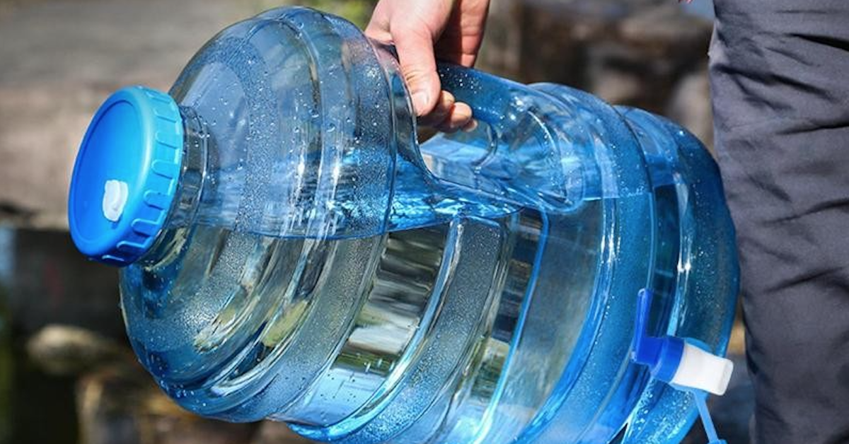 Lời khuyên cho những gia đình đang dùng nước đóng bình