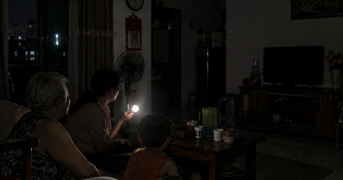 Nhà mất điện nên làm gì đầu tiên?