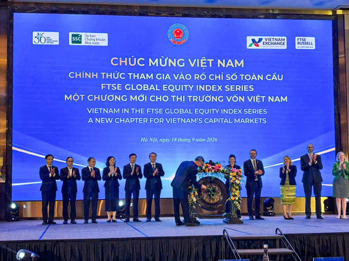 Đánh cồng ghi dấu chứng khoán Việt Nam vào nhóm thị trường mới nổi