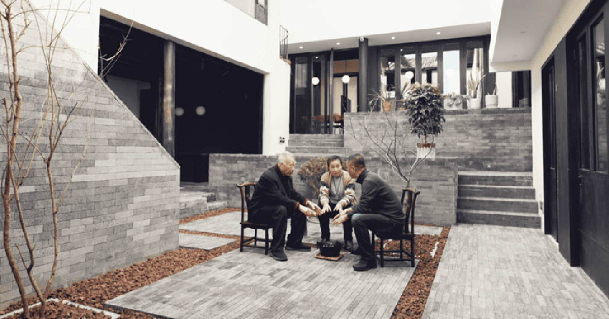 Người đàn ông bỏ gần 20 tỷ xây nhà dưỡng già cho bố mẹ: Thuê đất 30 năm, đổi lại một tuổi già hoàn toàn khác