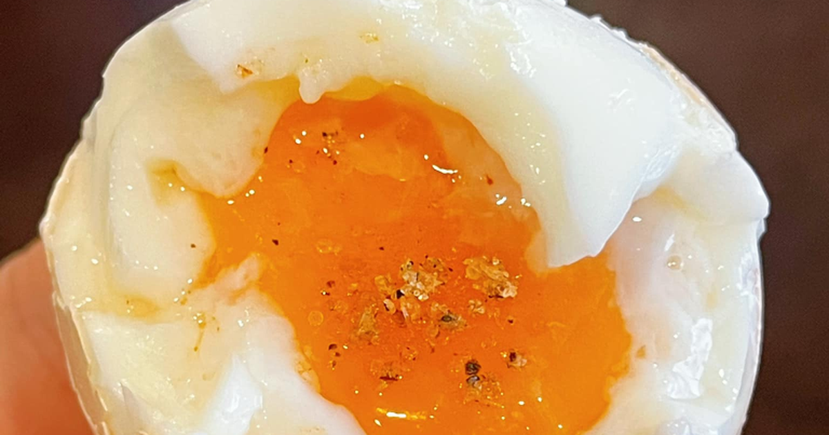 Điều gì xảy ra khi bạn ăn trứng lòng đào?
