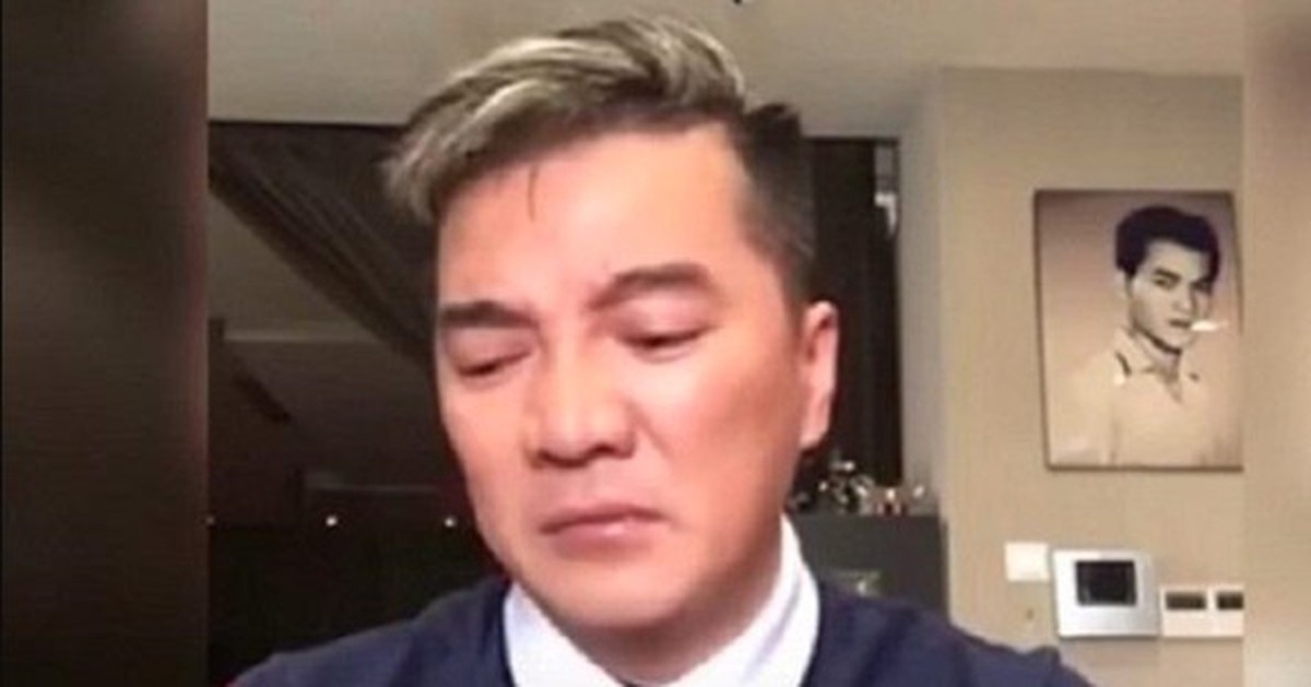 Đàm Vĩnh Hưng suýt bị "tấn công vật lý"