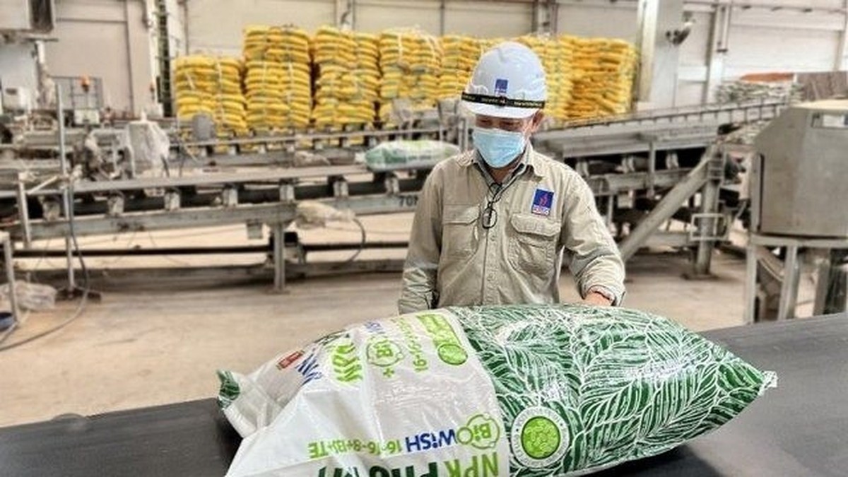 Một doanh nghiệp sắp trả cổ tức tiền mặt 14% trong tháng sau