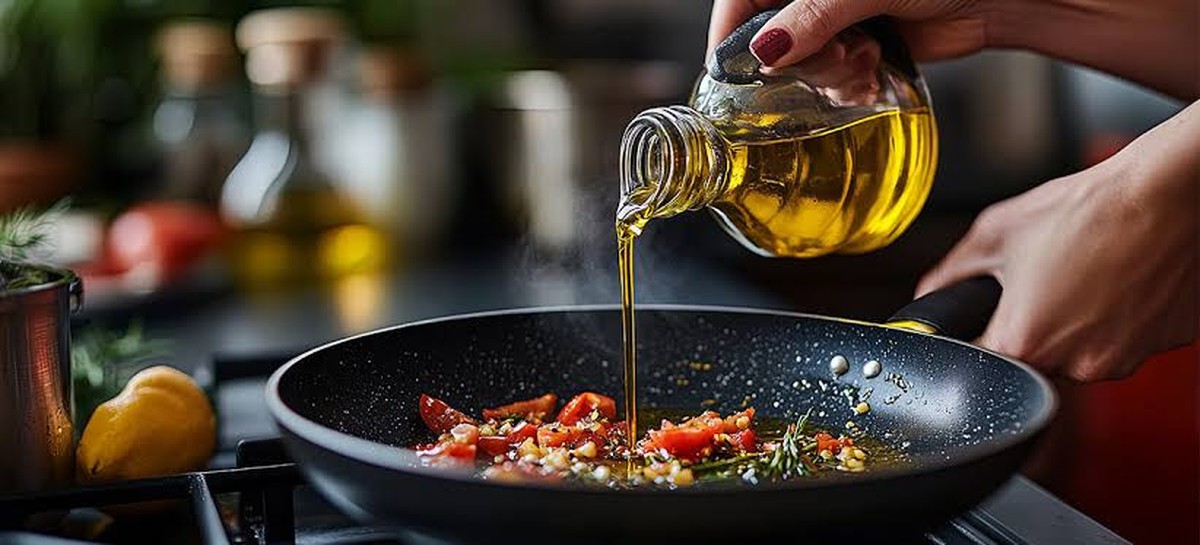 Loại dầu ăn nào tốt nhất cho sức khoẻ?