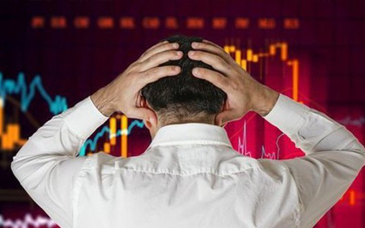 Một cổ phiếu ngân hàng "nằm sàn" hai phiên liên tiếp, chuyện gì đang diễn ra?