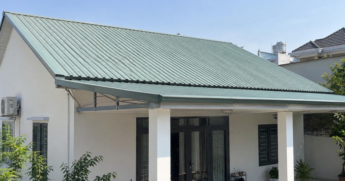 Vì sao ngày càng nhiều gia đình không còn lợp mái tôn? 2 kiểu mái đẹp, mát, ít ồn đang thành xu hướng mới