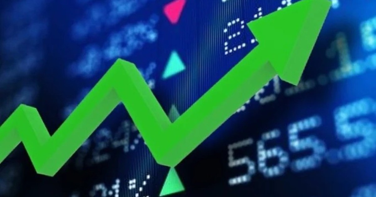 Tăng hơn 17 điểm, VN-Index lấy lại mốc 1.800