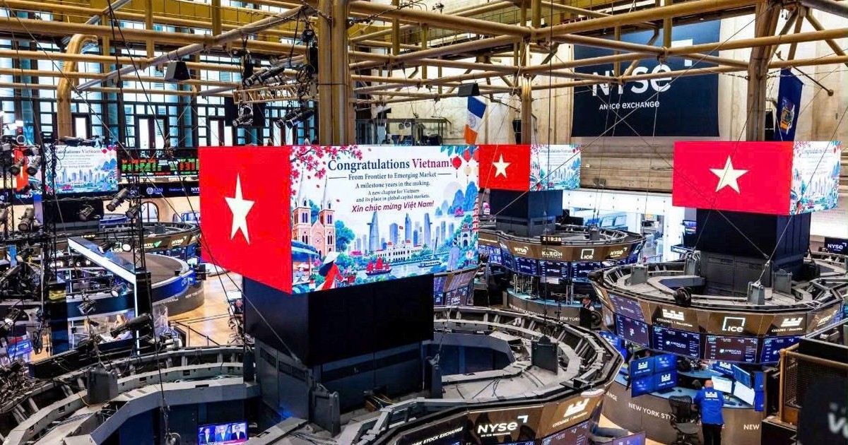 Khoảnh khắc Việt Nam giữa New York trong tuần thị trường được nâng hạng