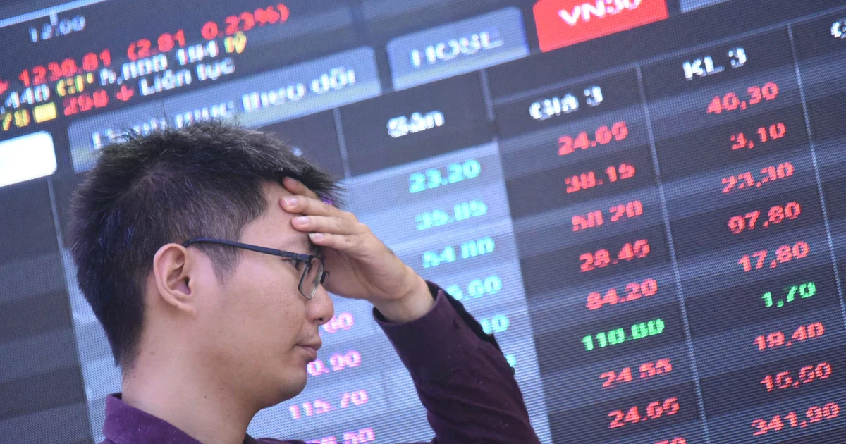 VN-Index hụt hơi cuối phiên, khối ngoại bán ròng hơn 1.000 tỷ đồng