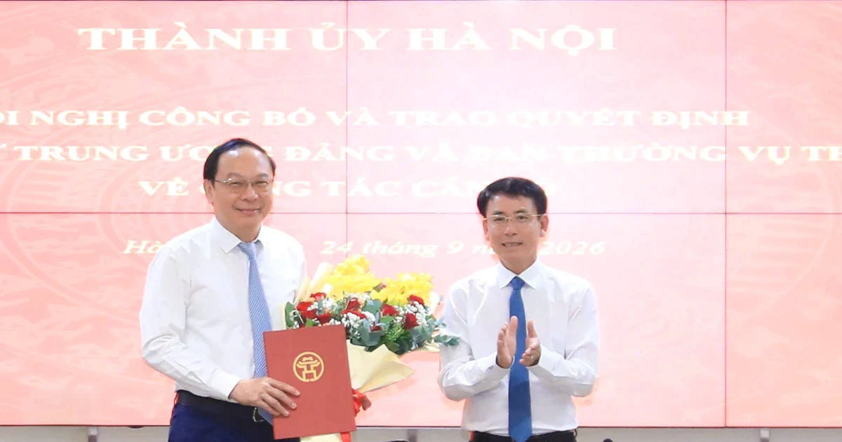 Thứ trưởng Bộ Nông nghiệp và Môi trường làm Trợ lý Bí thư Hà Nội Trần Đức Thắng