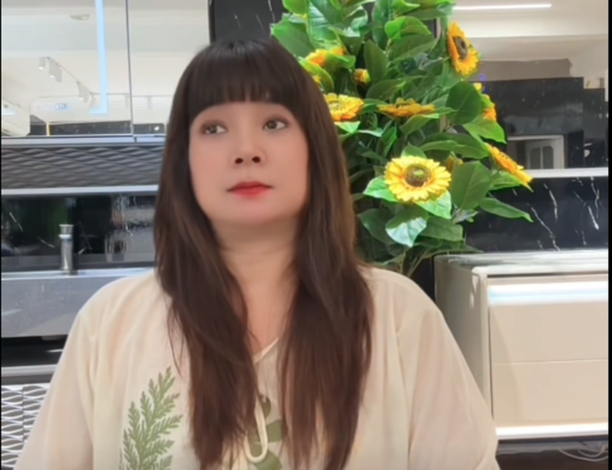 Diễn viên Lệ Hằng nói về sai lầm: "Mình cắt quan hệ với gia đình rồi quan hệ với dân xã hội"