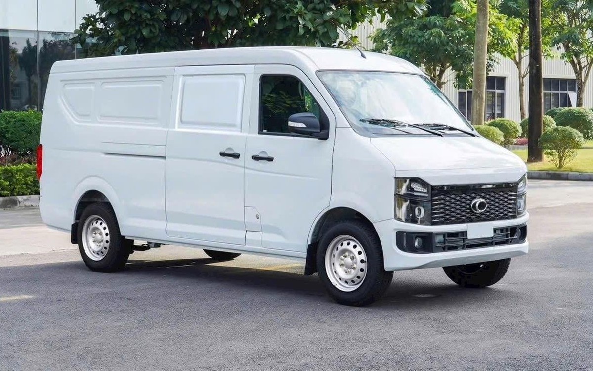 THACO của tỷ phú Trần Bá Dương ra mắt xe tải van điện mới, đi 300km sau mỗi lần sạc