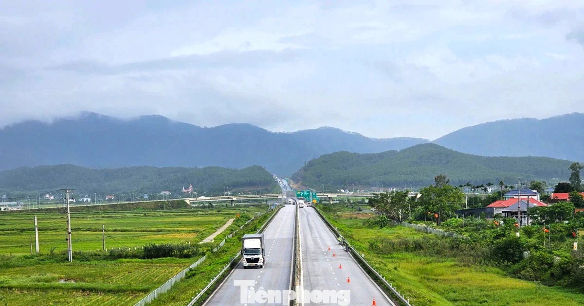 Lượng xe đi cao tốc qua Thanh Hóa, Nghệ An, Hà Tĩnh bất ngờ giảm
