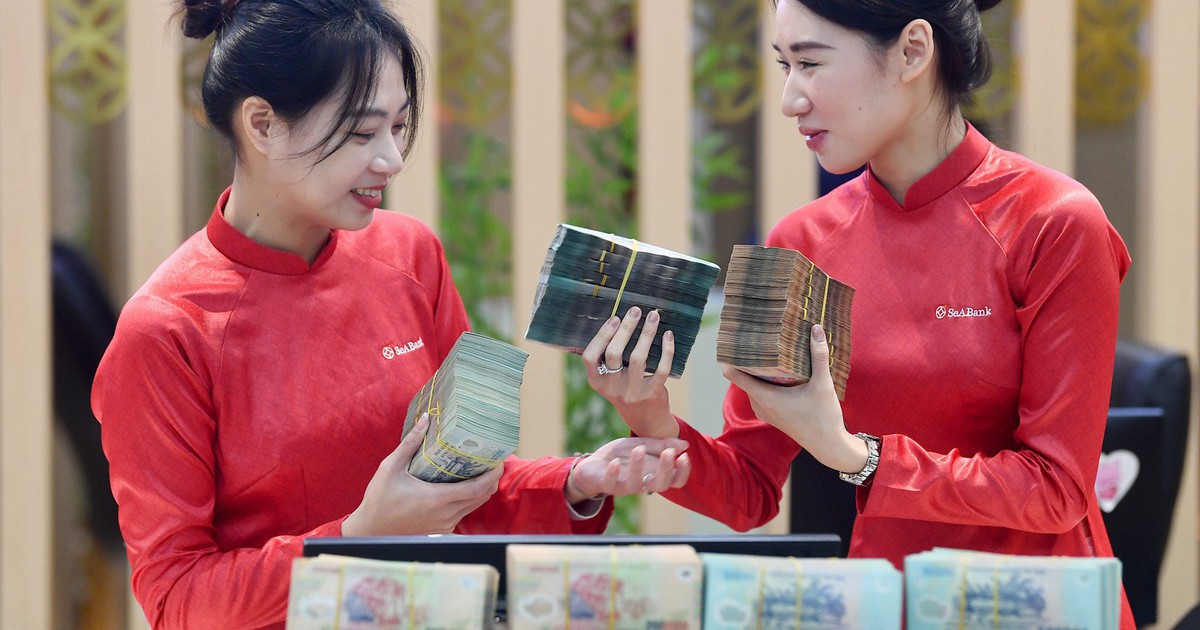 Lãi suất ngân hàng 25/9 tại Techcombank, MB, VPBank, Sacombank, HDBank, Agribank, Vietcombank, BIDV, VietinBank,...