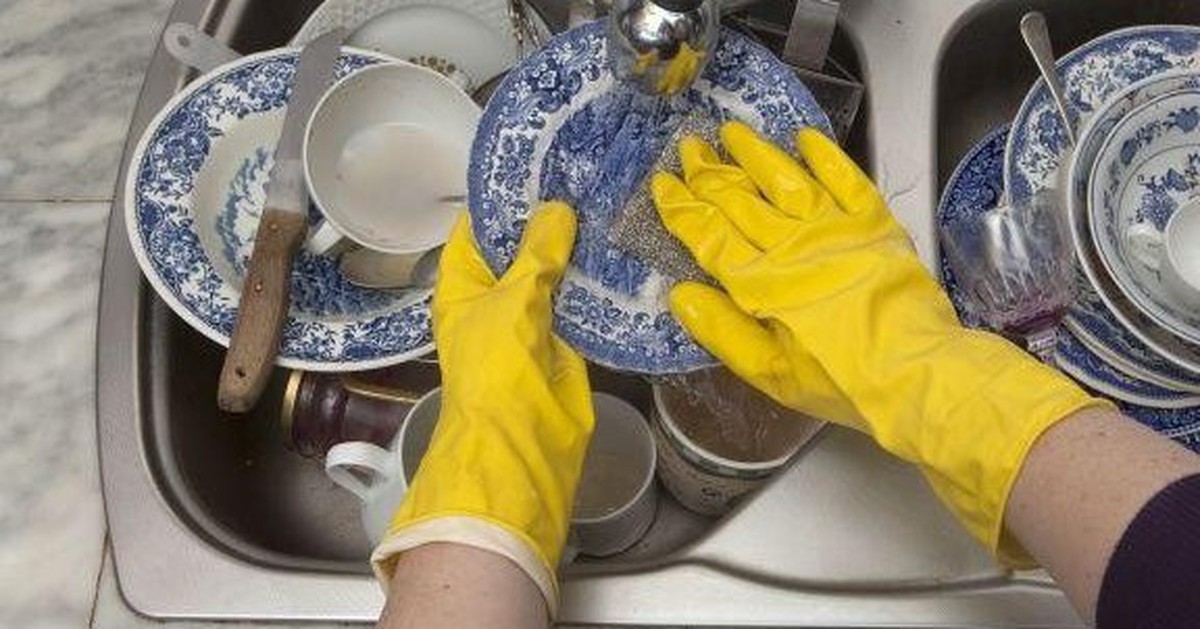 Lời khuyên đến những ai đang phải rửa bát mỗi ngày