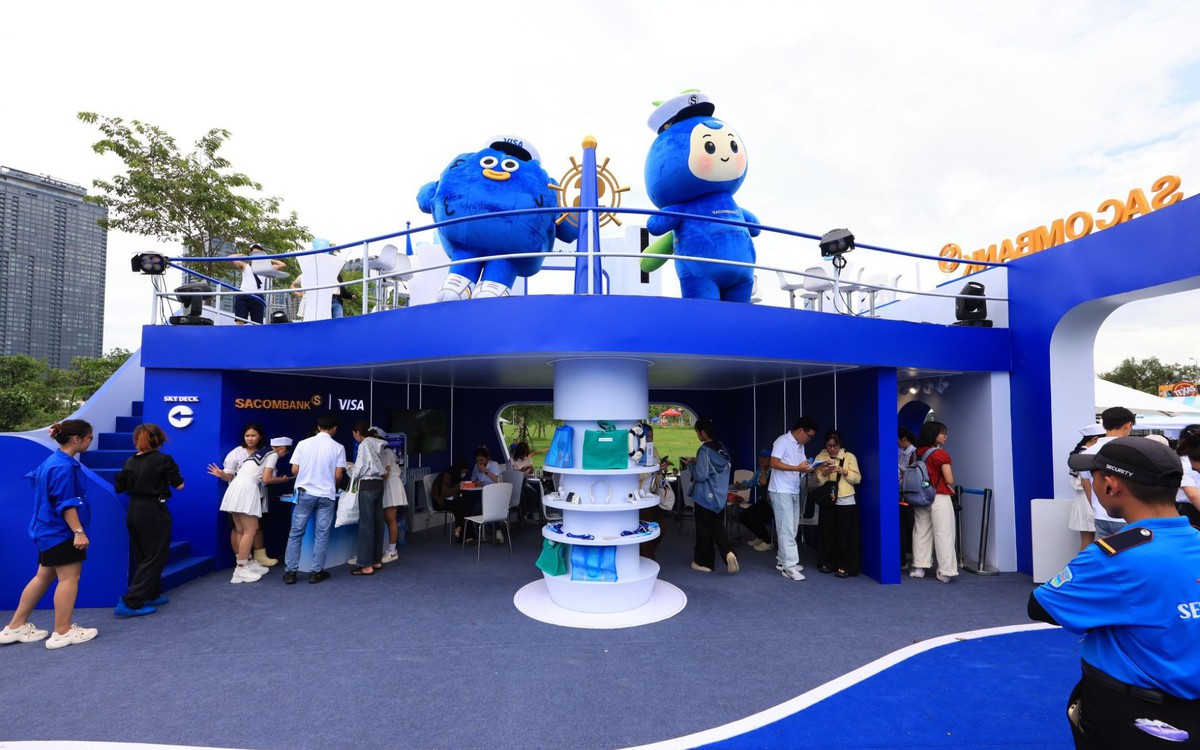 Có gì bên trong “Siêu du thuyền” SACOMBANK Visa tại concert The Siren World Opens 2026?