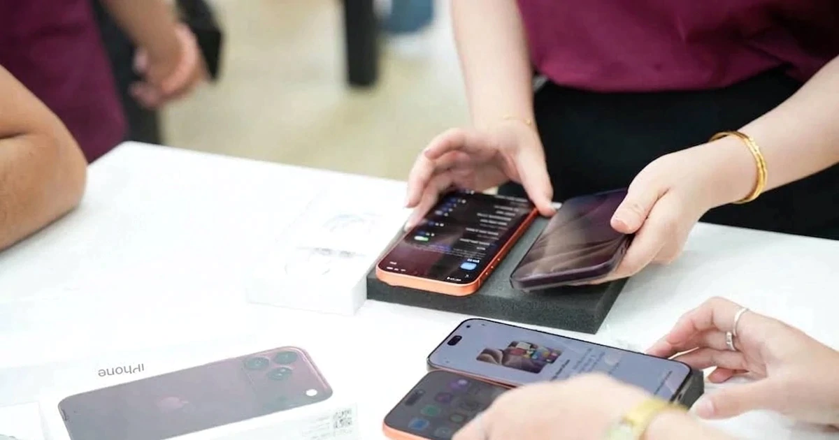 ‘Cháy hàng’ iPhone 18 Pro Max ở TPHCM