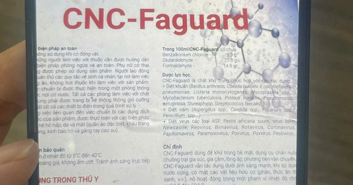 Người đàn ông uống nhầm 2 ngụm thuốc thú y cất trong tủ lạnh