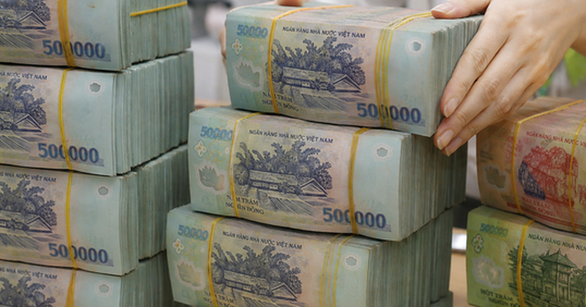 Ngân hàng tư nhân nhiều tiền gửi nhất Việt Nam trả lãi tới 9,3%/năm cho số tiền từ 10 triệu đồng